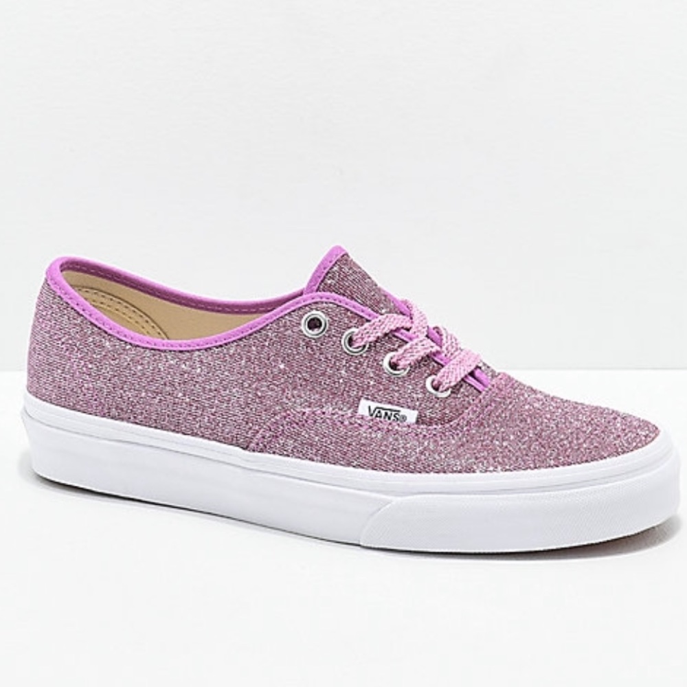 SPARKLY PINK VANS💅🏻👛👄